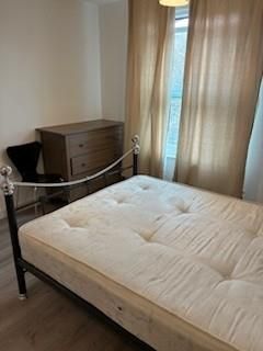 Church Road, NW4 4DU, London - Photo 1