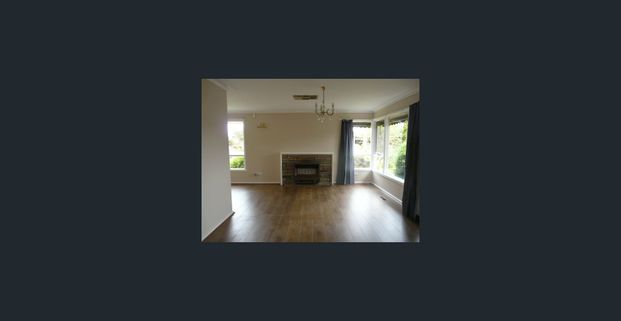 Spacious Family Home - Photo 1