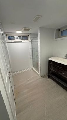 For Lease - 24 parkway Crescent, Clarington, Ontario - Photo 1