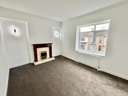 3 bedroom maisonette to rent - Photo 5