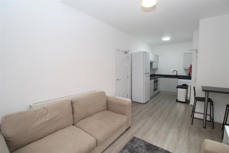 5 bedroom house to rent - Photo 3