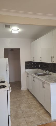 330 Hopewell Ave - Photo 2