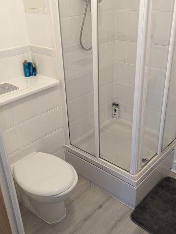 Room in a Shared Flat, Greener Court, CR0 - Photo 5