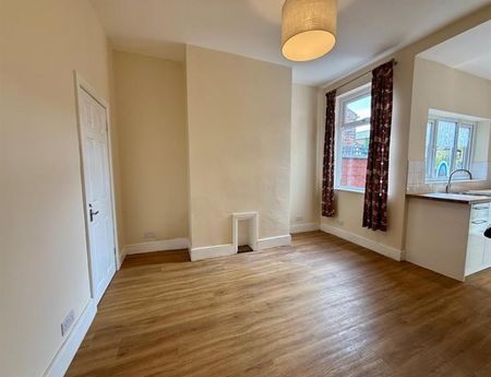 2 Bedroom Terraced To Let - Photo 4