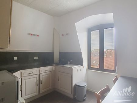 Location Appartement 2 pièces 35m² MONTBELIARD 25200 - Photo 2