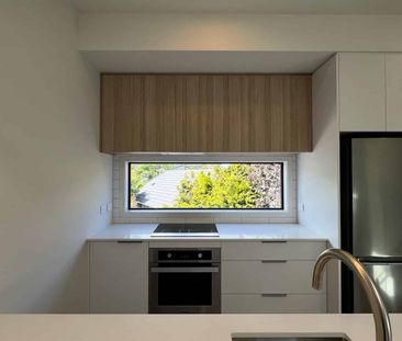 Waterloo 2 Bedroom Townhouse - Photo 2