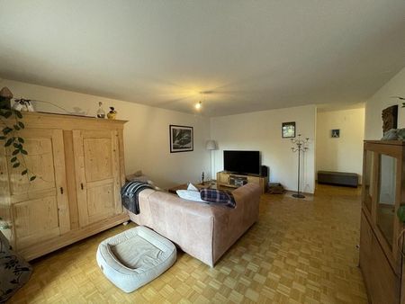 Grosszügiges Zuhause mit Wohlfühlfaktor / hell, modern und mit Balkon - Foto 2