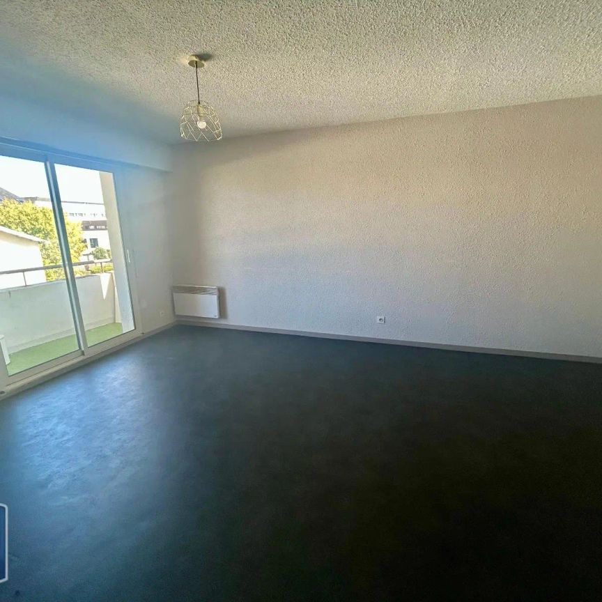 Appartement à louer 2 pièces 54.04m² - Photo 1