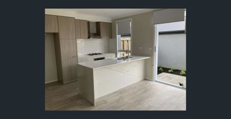 Hampton Living On Townley Boulevard - Photo 5