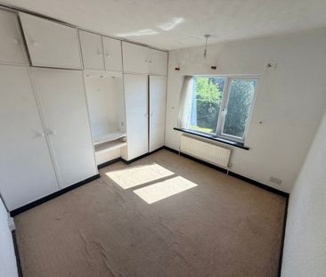 3 bed Semi-Detached - To Let - Photo 3