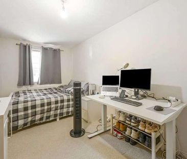 Mast House Terrace, Docklands, E14 - Photo 5