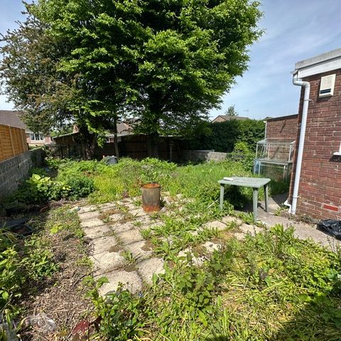 6 Forest View, Cimla, Neath, SA11 3RS - Photo 1