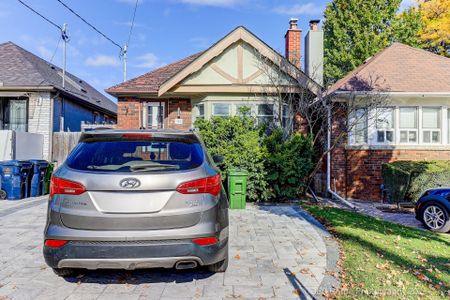 For Lease - 192 Roe Avenue, Toronto, Ontario - Photo 5