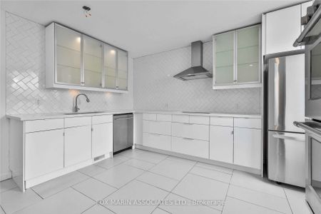 For Lease - 213 Grace Street, Toronto, Ontario - Photo 4