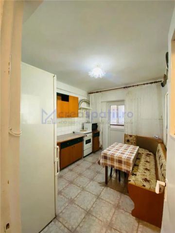 Apartament 3 camere, 80mp, centru, bd. Stefan cel Mare - Fotografie 3