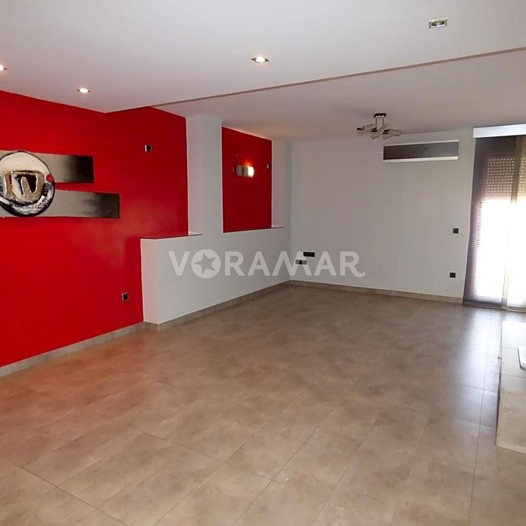 Luxury Apartment for rent in Valencia, Spain - Photo 1