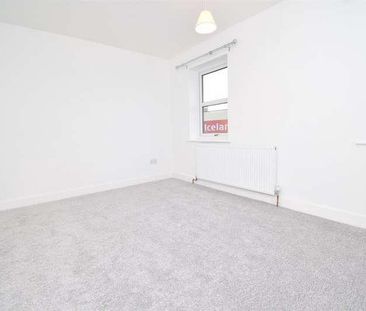 Bank Street, Ossett, WF5 - Photo 1