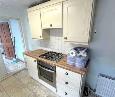 Alexandra Road, Gravesend, DA12 - Photo 1