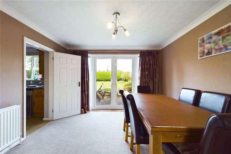 Blewbury Drive, Tilehurst, Reading, Berkshire, RG31 - Photo 3