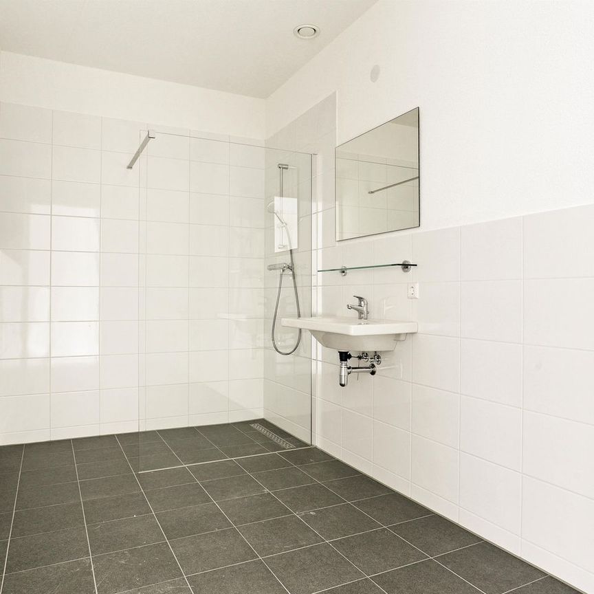 Appartement te huur: Gerrit Rietveldsingel 215 1112 ZB Diemen - Photo 1