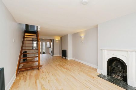 2 bedroom terraced house to rent - Photo 3