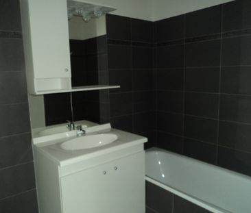 Location Appartement 3 pièces 59m² - Photo 1