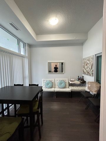 For Lease - 20 Meadowglen Place Unit# 822, Toronto, Ontario - Photo 4