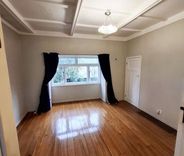 55 Stewart Road, Mount Albert - Photo 2