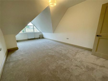 3 bedroom apartment to rent - Photo 4