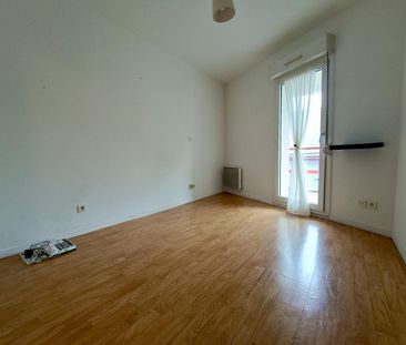 Location Appartement 2 pièces 47m² REZE 44400 - Photo 3