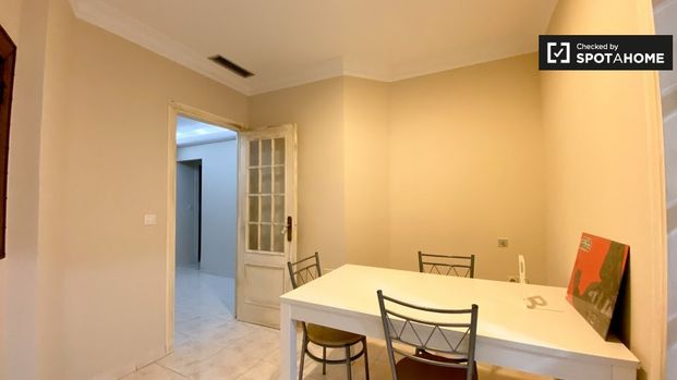 valencia, Valencian Community 46006 - Foto 1