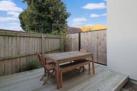 TWO BEDROOM TOWNHOUSE IN SOUGHT AFTER COMPLEX - Photo 4