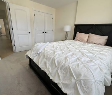 For Lease - 905 Bamford Terrace, Peterborough, Ontario - Photo 5