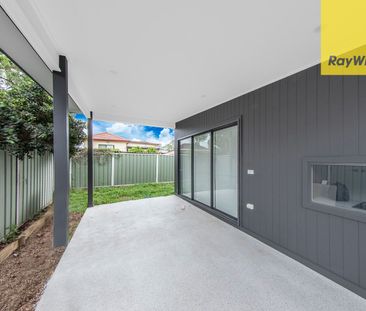 BRAND NEW MODERN TWO BEDROOM HOME IN GREAT LOCATION - Photo 2