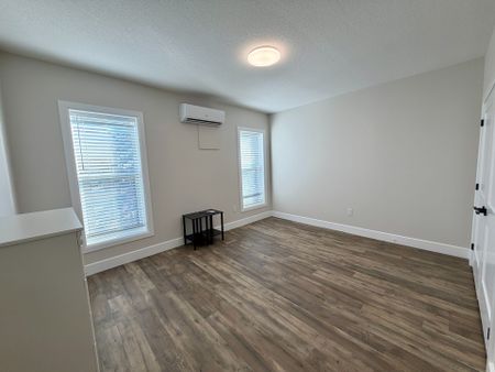 For Lease - 537 Talbot Street Unit# 6, St. Thomas, Ontario - Photo 5