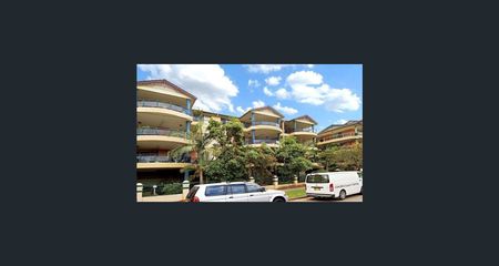 RENOVATED UNIT!! - Photo 2