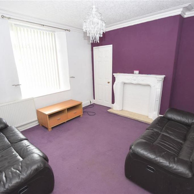 3 bedroom terraced house to rent - Photo 1