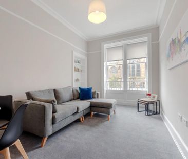 2 bedroom flat to rent - Photo 3