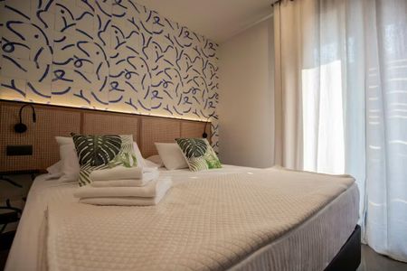 Calle de Jesús del Gran Poder, Madrid, Community of Madrid 28026 - Photo 2