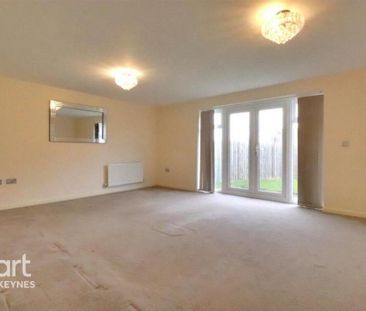 5 bedroom detached house to rent - Photo 1