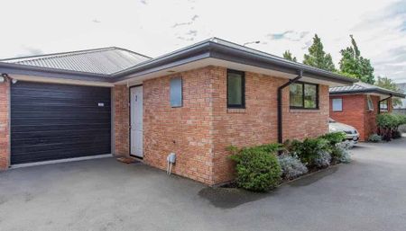 2 Bedroom townhouse - Photo 2