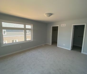 For Lease - 5672 DORCHESTER Road Unit# 37, Niagara Falls, Ontario - Photo 2