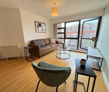 2 Bed Flat, Chorlton - Regents Court, M16 - Photo 2