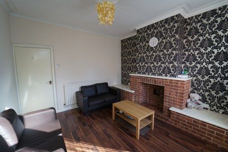 74 Radford Boulevard, NG7 3BP, NOTTINGHAM - Photo 5