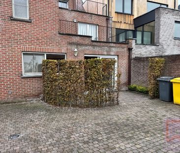 Gelijkvloers appartement met 3 slaapkamers, garage en terras. - Foto 4