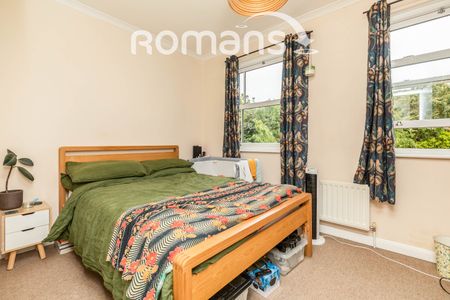 2 bedroom townhouse to rent - Photo 4