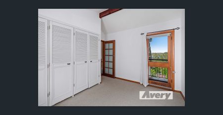 Luxury Lakeside Living with Character and Charm - Photo 5