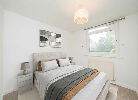 Thamespoint Teddington, TW11 - Photo 2