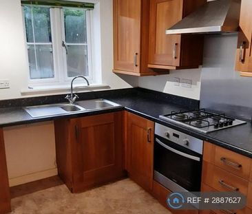 2 bedroom terraced house to rent - Photo 2