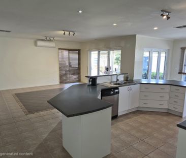 37 Longwood Drive, Mornington, VIC 3931 - Photo 3